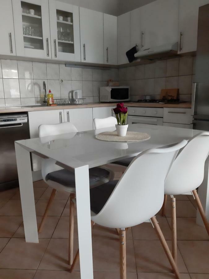 Apartman Lucija Seline Εξωτερικό φωτογραφία